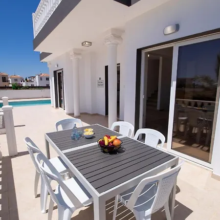 Suncity Boutique Seafront * Ayia Napa