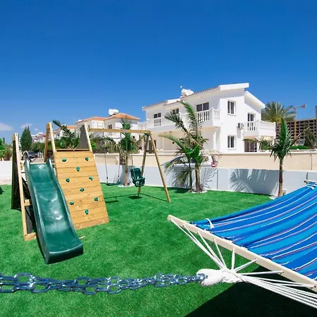 Villa Suncity Boutique Seafront Ayia Napa