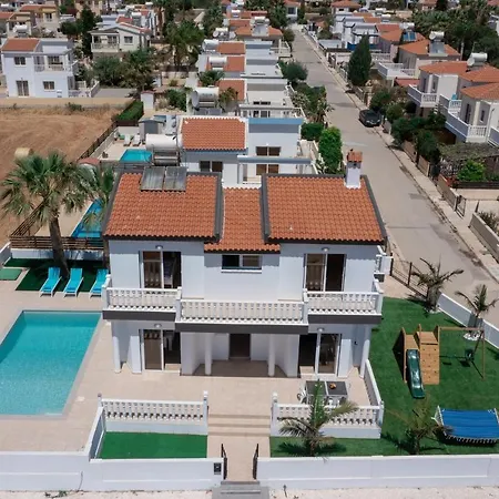 Villa Suncity Boutique Seafront Ayia Napa